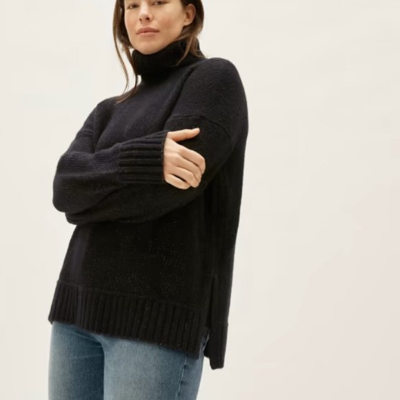 Everlane Sweaters - NWT EVERLANE The Cloud Turtleneck Sweater Heather Black Wool Alpaca Small